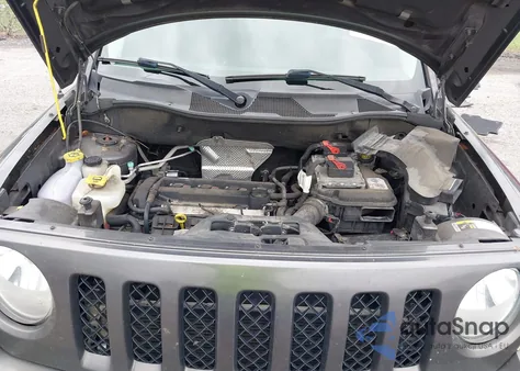 2017 Jeep Patriot Sport Fwd z USA, uszkodzony, nr VIN 1C4NJPBA4HD131700